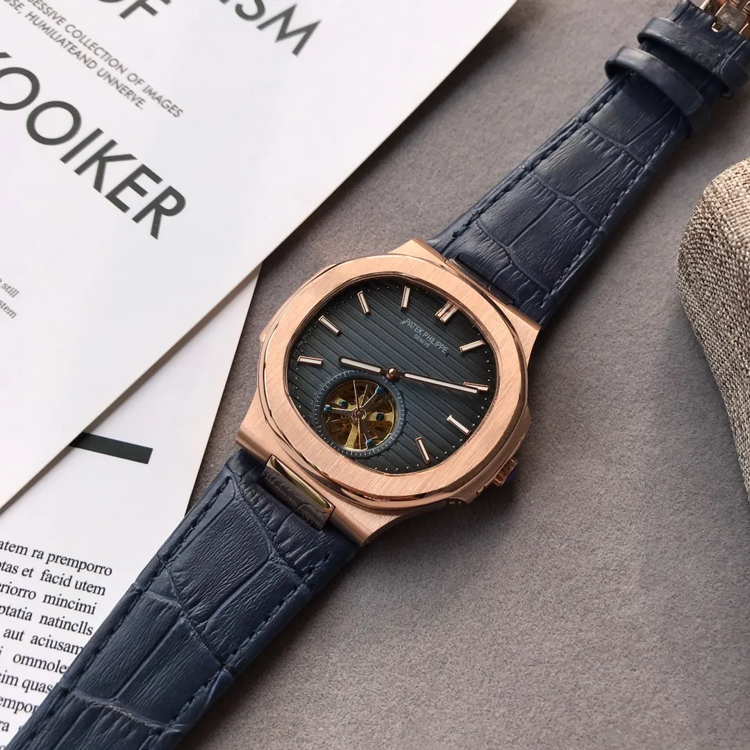 【Foreign trade import】💰1360! Patek Philippe/PATEK PHILIPPE [Series]: NAUTILUS series [Style]: Men's watch [Size]: Diameter 40mm, thickness 13mm (hand measurement is not accurate, and there is an error of 1~2m. [Movement]: Fully automatic mechanical movement carries the most complex features in the field of advanced watchmaking [Glass]: Mineral wear-resistant mirror [Strap]: Original stainless steel belt/Imported cow leather strap [Case]: Modern materials such as stainless steel [Buckle]: Original folding buckle for steel belt/original butterfly buckle for belt F80!